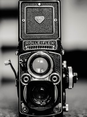 Filmkamera Rollei alt -Über uns